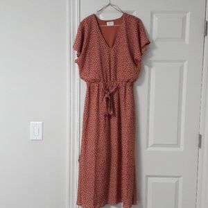 Retro style polka dot midi dress. Size M.